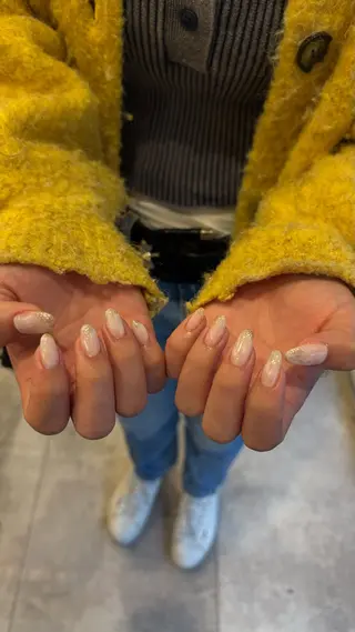 ネイル しおん⭐︎立川 sofaネイリストのネイルデザイン