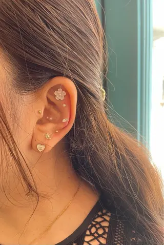 Kaula所属・Kaula ホワイトニング耳ツボのエステ・リラクイメージ