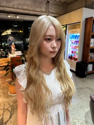 カラー 中嶋 莉子のヘアスタイル