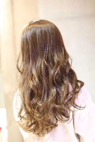 ロング カラー アドミラルYoshi oのヘアスタイル
