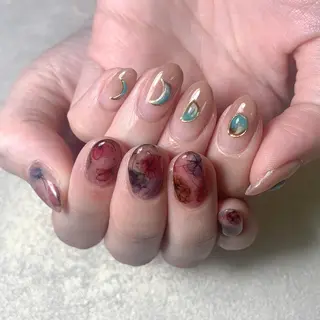 ネイル atelier　FIORITURA所属・FIORITURA aiのネイルデザイン