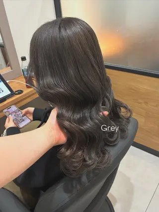 セミロング 柴田真衣 /透明感/ナチュラルのヘアスタイル