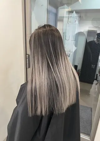 ロング カラー ROBIN所属・指名数No.1 /NAOYAのヘアスタイル