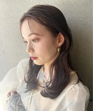 セミロング ヘアアレンジ channel所属・Natsumi ❤︎のヘアスタイル