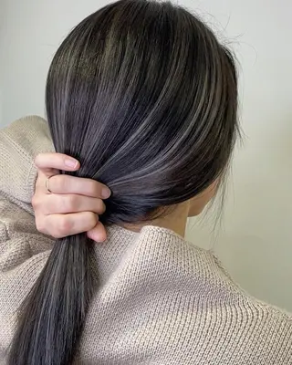 ロング カラー yosuke 梅田/バレイヤージュのヘアスタイル