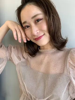 ショート 透明感/オリーブ/ グレージュ/YUKAのヘアスタイル