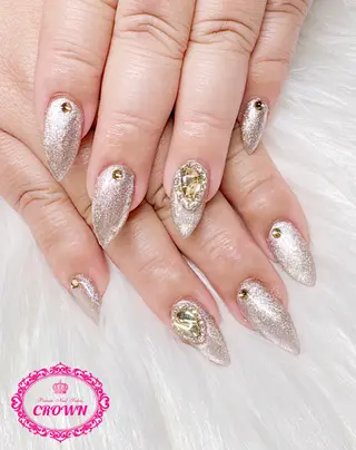ネイル CROWN プライベートサロンのネイルデザイン