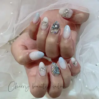 ネイル SAKURA 🍒のネイルデザイン