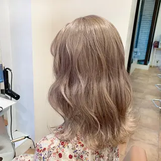 ミディアム カラー 杉村 未来のヘアスタイル