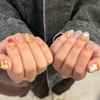 ネイル A. Hashimotoのネイルデザイン