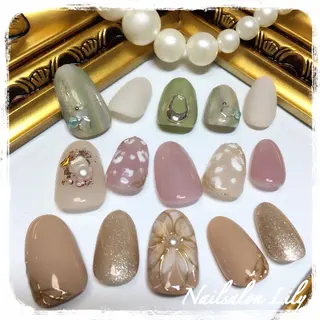 ネイル Nailsalon Lilyのネイルデザイン