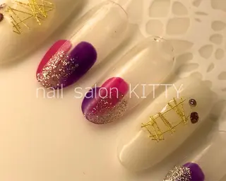 ネイル ネイルサロンキティ 立川所属・相川 円のネイルデザイン