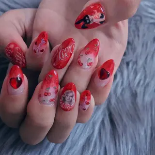 ネイル NOIROUGE所属・NOI ROUGEのネイルデザイン