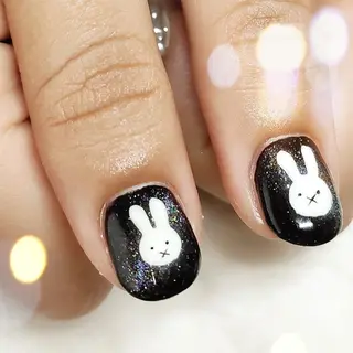 ネイル RUNWAY 　　の眉毛・アイブロウイメージ