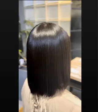 ミディアム ブリーチなしWカラー あずさのヘアスタイル