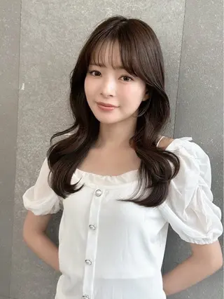 セミロング rina似合わせ レイヤー韓国カラーのヘアスタイル