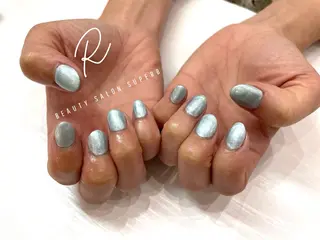 ネイル R MIIのネイルデザイン