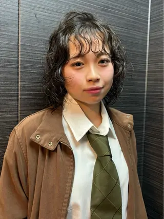 セミロング パーマ メンズヘア個性派 ネイル/コトミ🐸のヘアスタイル