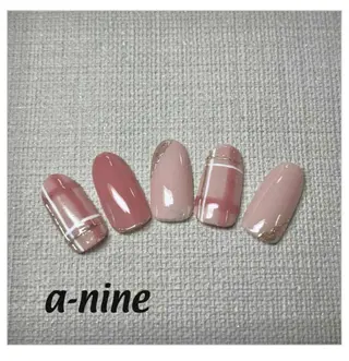 ネイル ネイルサロンエーナイン札幌大通本店所属・宇野 舞美のネイルデザイン