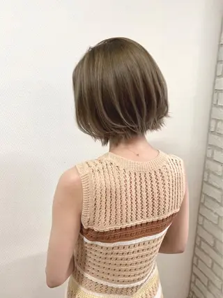 ショート 山本 茉希のヘアスタイル
