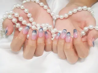 ネイル Nailsalon Graciasのネイルデザイン