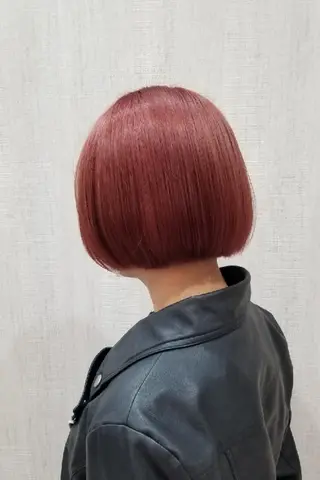 ショート カラー 顔周りレイヤーカット 髪質改善代表西村功平のヘアスタイル