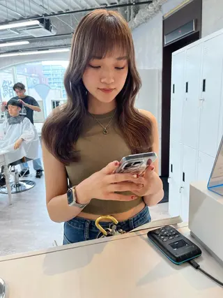 ロング カラー ハイトーン/レイヤー 💜Akaneのヘアスタイル