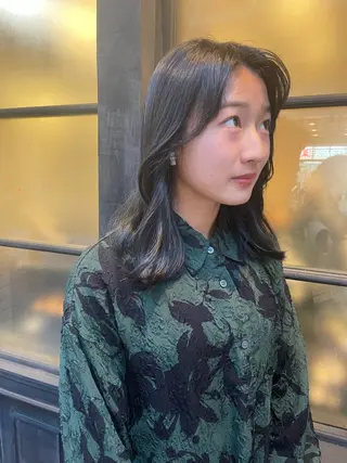 ミディアム 韓国式パーマ🔥 ブリーチ🔥TOMOのヘアスタイル