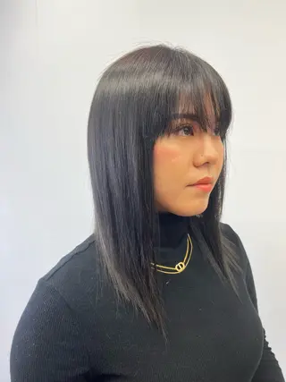 ミディアム カラー Crescere所属・小島 凜のヘアスタイル