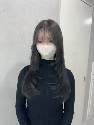 ロング カラー 赤み無し柔らかカラー 【梅田】madokaのヘアスタイル