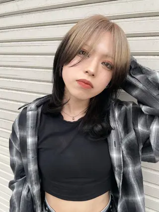 ミディアム カラー 岸川 恭子のヘアスタイル