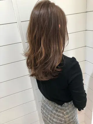 セミロング 渋谷/韓国風 西原直樹のヘアスタイル