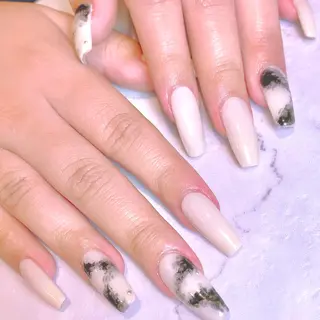 ネイル プライベートサロン Rのネイルデザイン