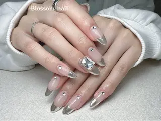 ネイル Blossom  nail所属・A yuのネイルデザイン