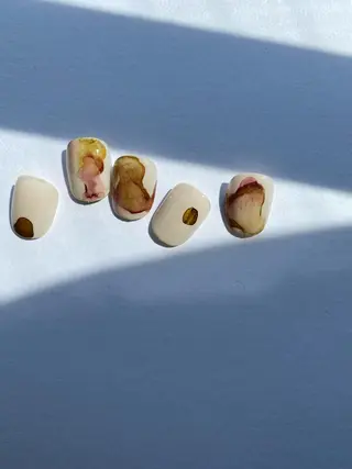 ネイル 草加ニュアンスネイル 🌚hersのネイルデザイン