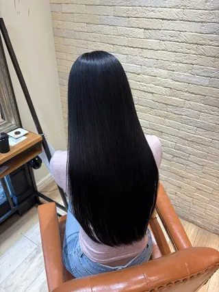 ロング カラー しおり🍬 KOKORO🤍のヘアスタイル