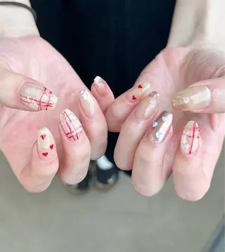 ネイル 新山 聖のネイルデザイン