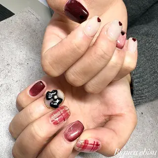 ネイル BIANCA ✴︎ ASAIのネイルデザイン