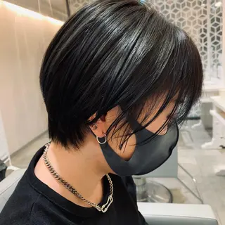 ショート ヘアーエスクールフェイス所属・竹下 実穂のヘアスタイル