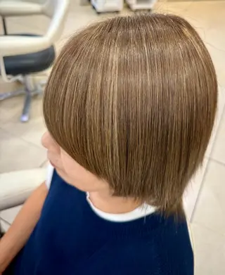 ショート カラー イーストハムネオ高木 亮人🌿のヘアスタイル