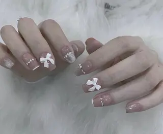 ネイル AB マツエクネイルサロンのネイルデザイン