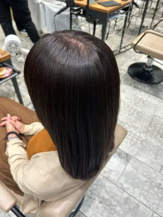 ミディアム 和田 茉日琉のヘアスタイル