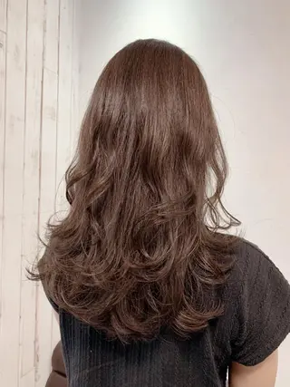 ロング カラー 脇田 杏菜のヘアスタイル