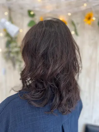 セミロング パーマ 工藤 麻知子のヘアスタイル