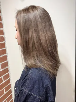 セミロング カラー 岡崎勇人/レイヤー/ 韓国/ケラチンTRのヘアスタイル