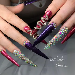 ネイル Gracias. rieのネイルデザイン