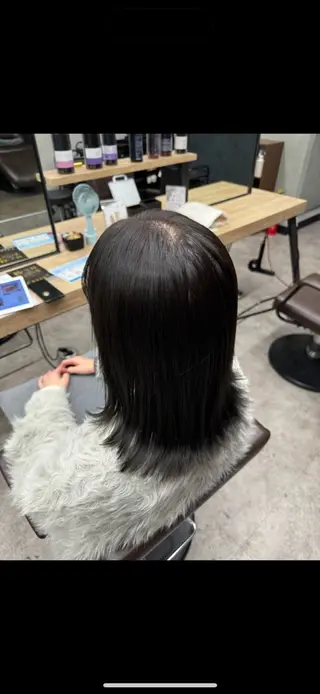 カラー 河内 謡のヘアスタイル