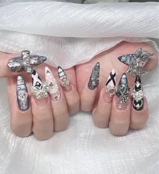 ネイル Lee Nails チップ長さだし専門店のネイルデザイン