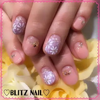 ネイル BLITZ Nail 岩田💅🏻✨のネイルデザイン
