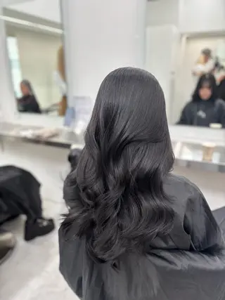 ロング カラー 韓国風暗髪ヘア🤍 🫧MIREIのヘアスタイル